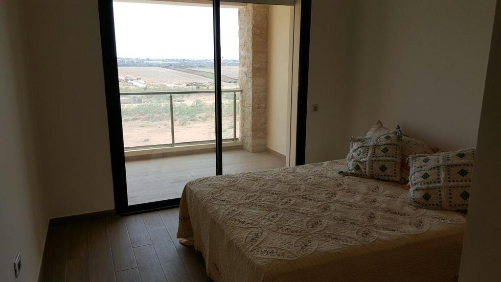 Plage Des Nations Apartment Sidi Bouqnadel Zimmer foto